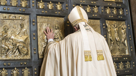 Pope Francis inaugurates the Jubilee of Mercy in 2015