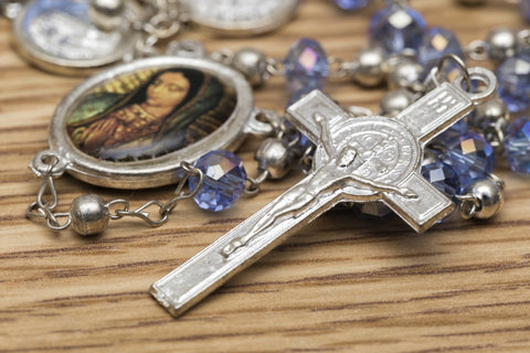 Image of a rosary and cross