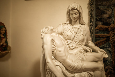 La Pietà by Michelangelo statue