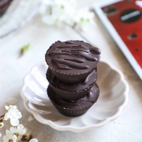 keto dark chocolate and peanut butter cups