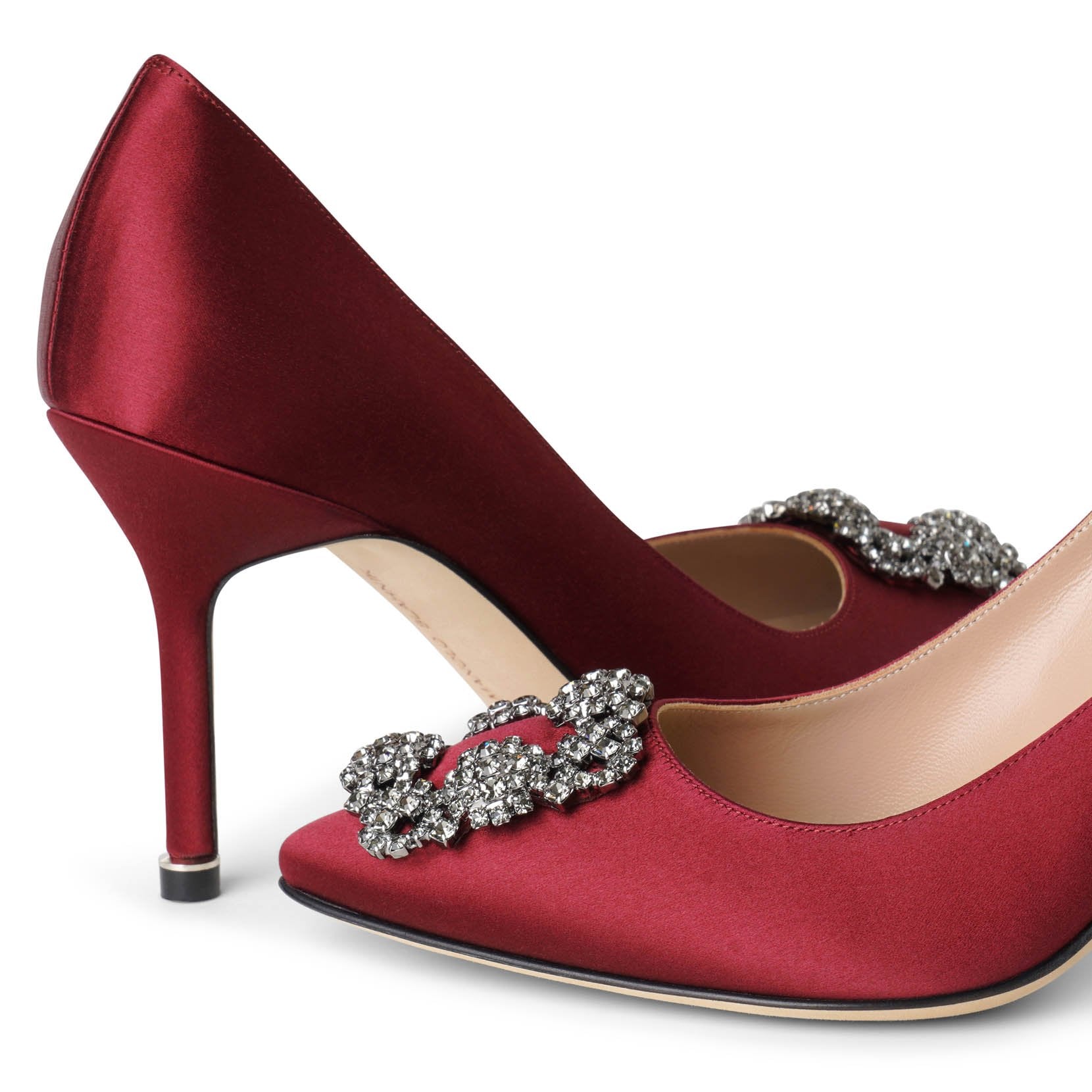 Manolo Blahnik | Hangisi 90 burgundy satin pumps | Savannahs