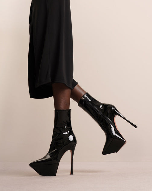 Amina Muaddi | Yigit patent leather ankle boots | Savannahs