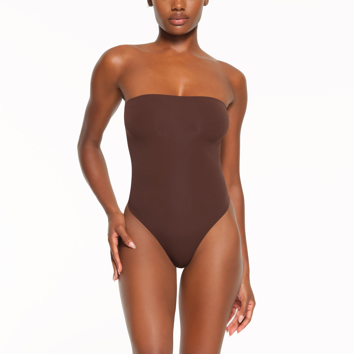 FITS EVERYBODY STRAPLESS BODYSUIT | COCOA