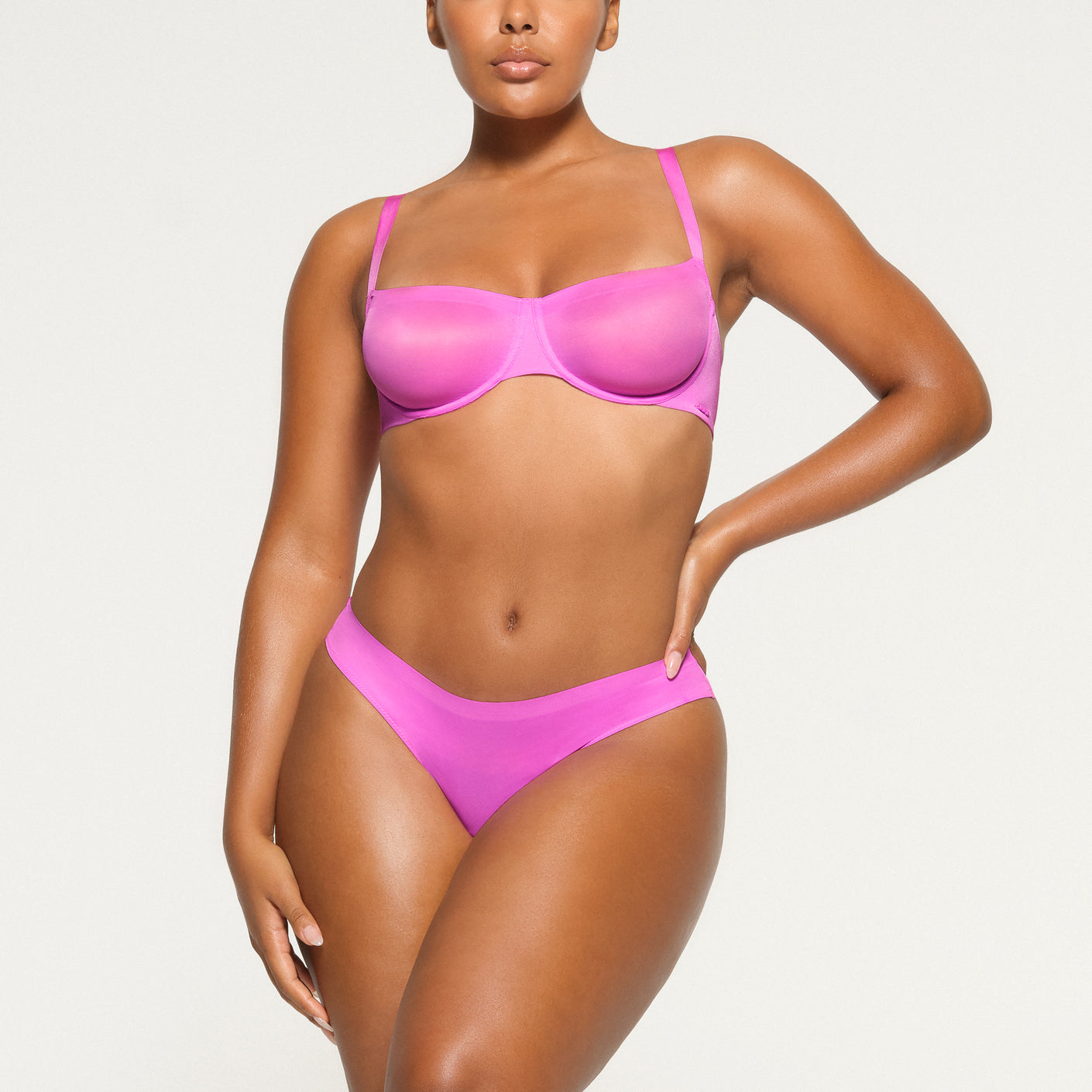 Track No Show Unlined Balconette Bra - Red - 36 - F at Skims