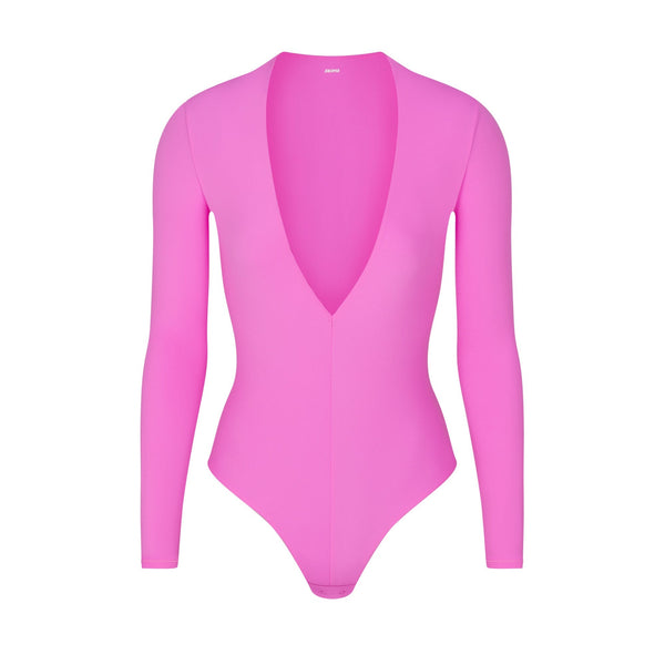 SKIMS Seamless Sculpt Brief Bodysuit with Snaps Shapewear NEW Hot Pink L/XL  - Revista Distrito