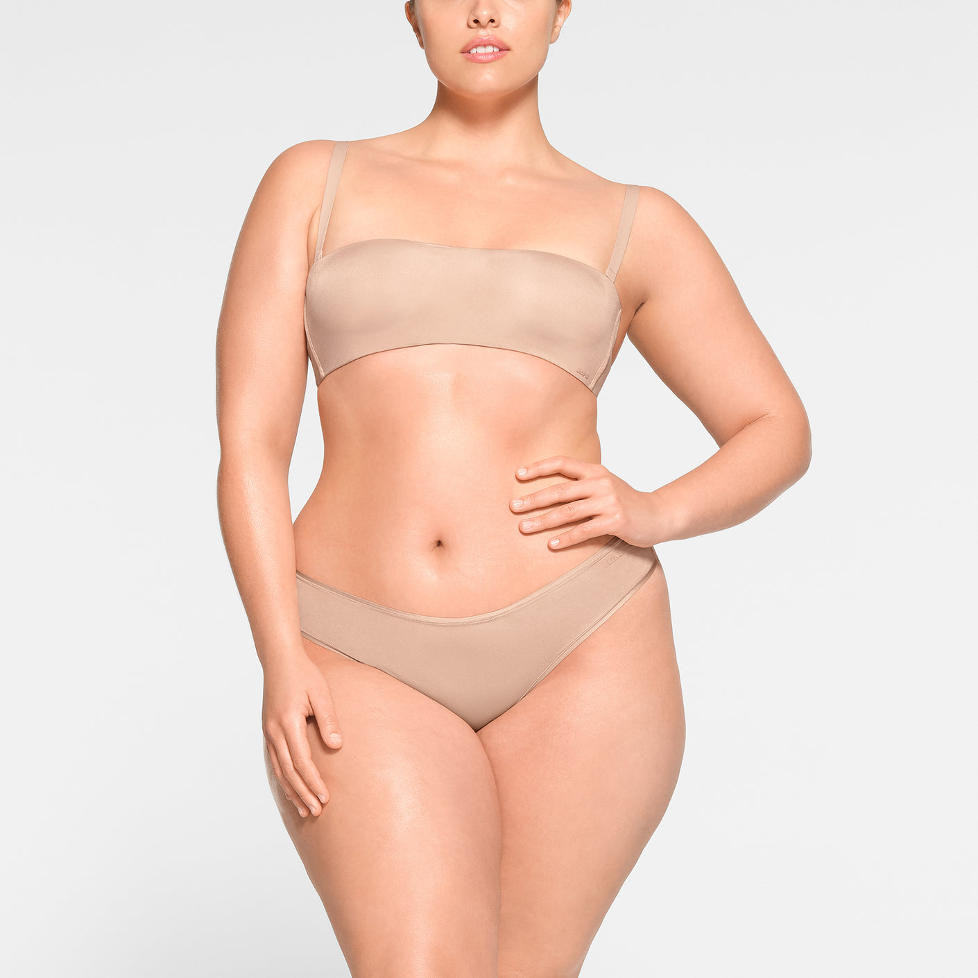 SKIMS Wireless Bra NWT 32C Tan Size 32 C - $30 (40% Off Retail) New With  Tags - From Ali
