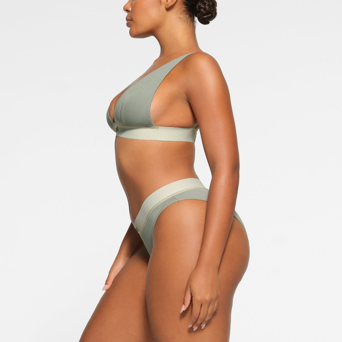 Track Fits Everybody Triangle Bralette - Khaki - 2X at Skims