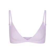 SKIMS FITS EVERYBODY TRIANGLE BRALETTE, ULTRA PINK on Marmalade