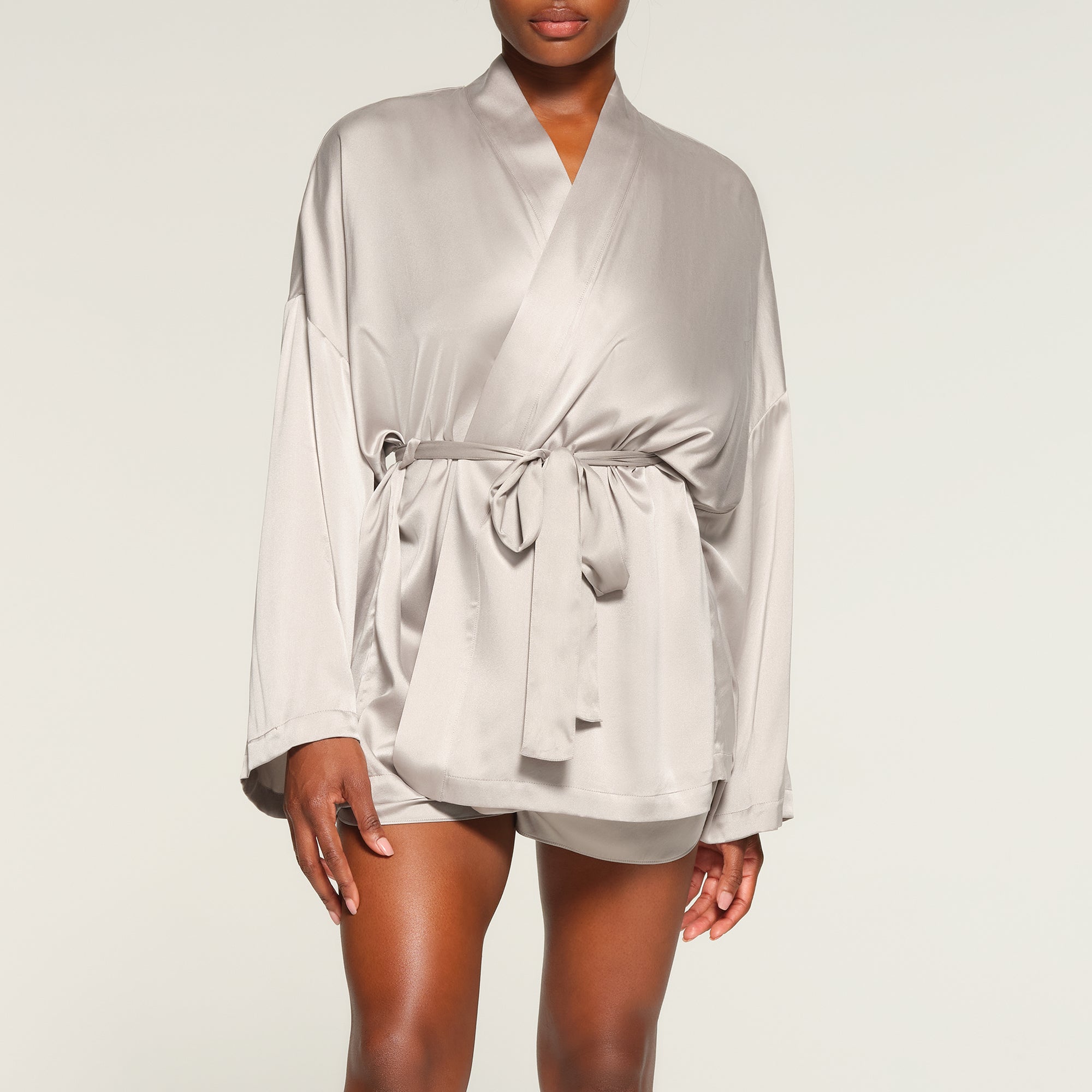 SKIMS Robe And Tap Short Set | Grey