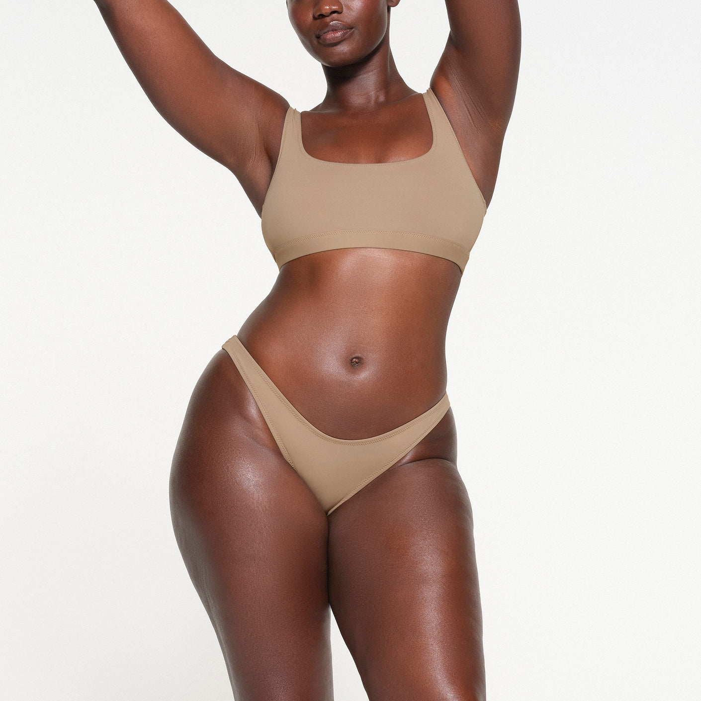 SKIMS SIGNATURE SWIM PLUNGE BIKINI TOP Large Cocoa NWT Brown - $33 (31% Off  Retail) New With Tags - From Discount