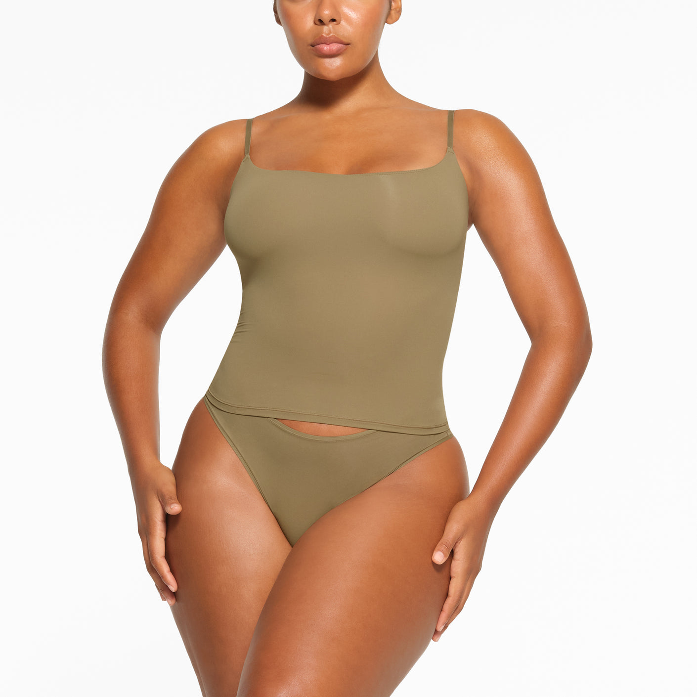 SKIMS FITS EVERYBODY CAMI BODYSUIT, Women's Fashion, Tops, Other Tops on  Carousell
