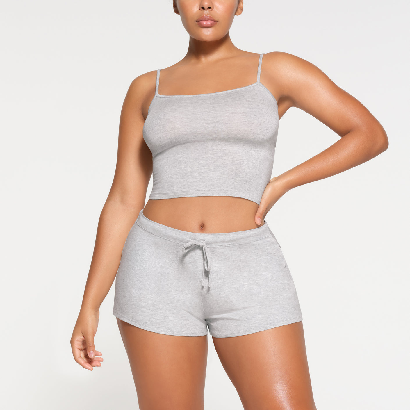 SKIMS SLEEP STRAIGHT NECK CROPPED CAMI | LIGHT HEATHER GREY