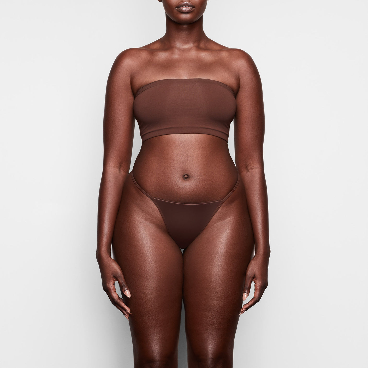 Skims Fits Everybody Stretch-woven Bandeau Bra In Cocoa