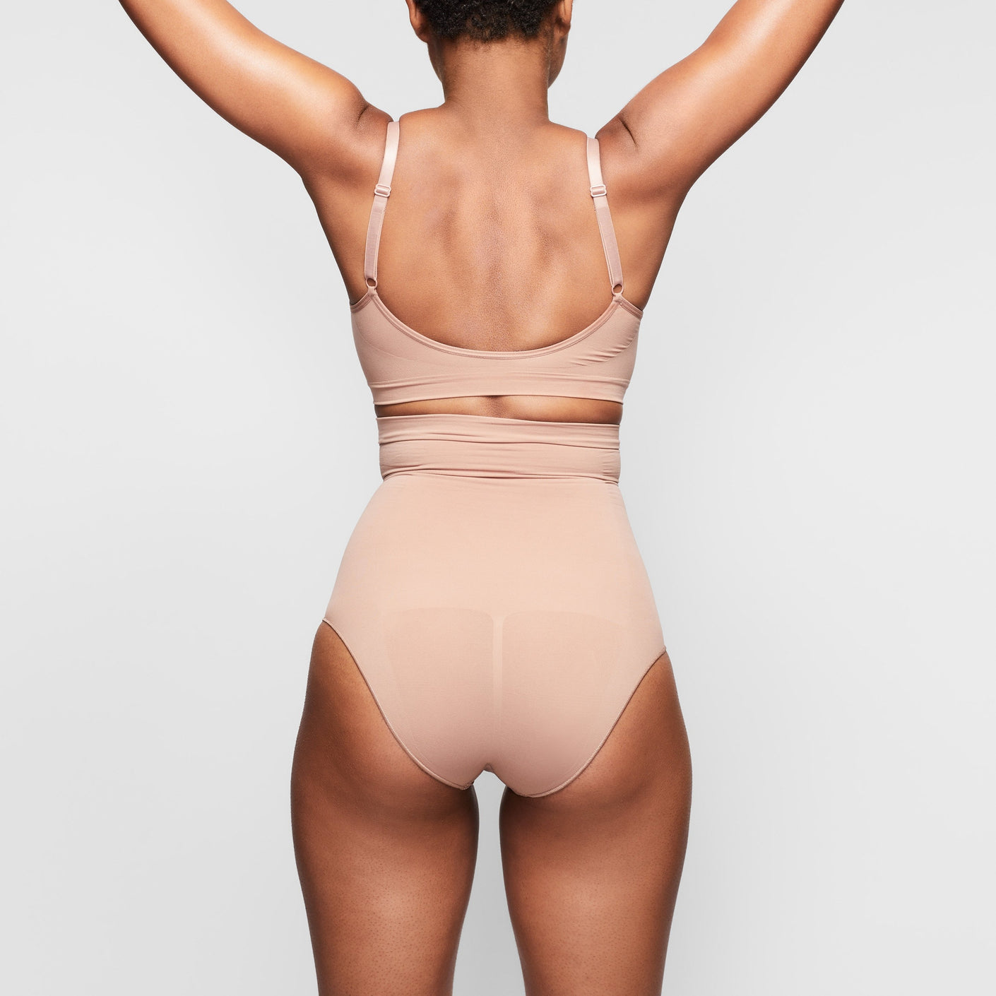 SKIMS on X: The Sculpting Mid Waist Brief ($32) - available now in select  sizes in Mica, Clay, Ochre, Sienna, Umber, Oxide, Cocoa, and Onyx at   Shop now before it sells