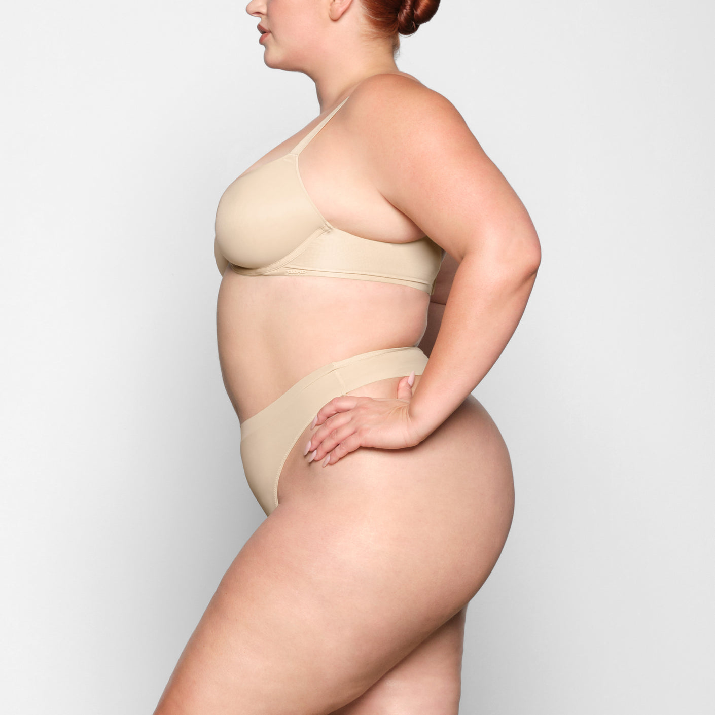 WEIGHTLESS DEMI BRA | SAND