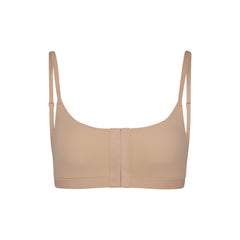 SKIMS on X: Our best-selling Fits Everybody Scoop Neck Bra is so