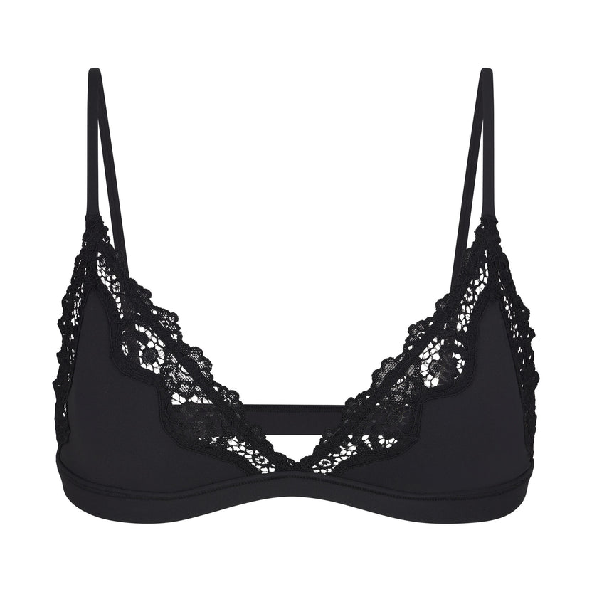 Fits Everybody Lace Triangle Bralette - Onyx | SKIMS