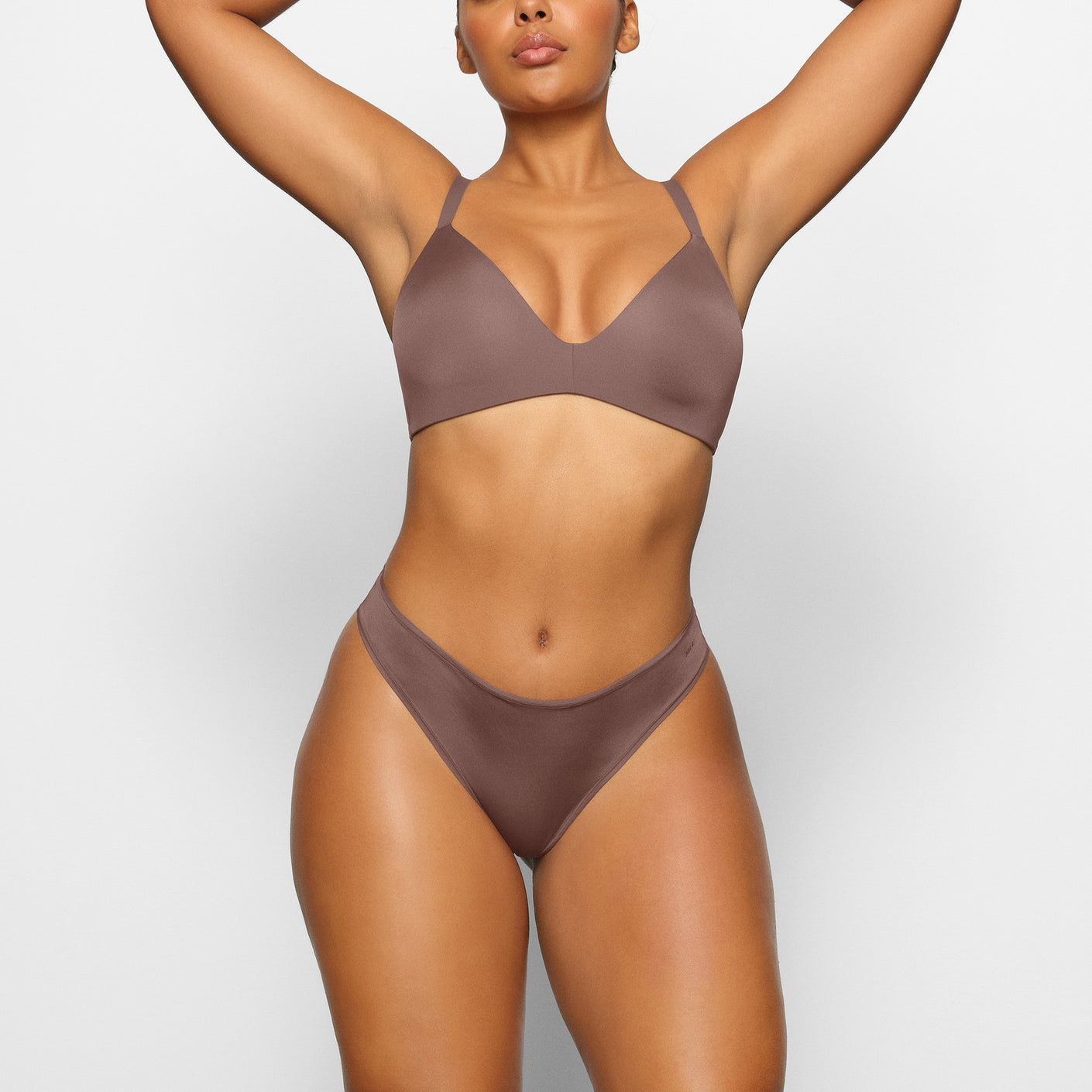 Track Wireless Form T Shirt Demi Bra - Umber - 42 - H at Skims