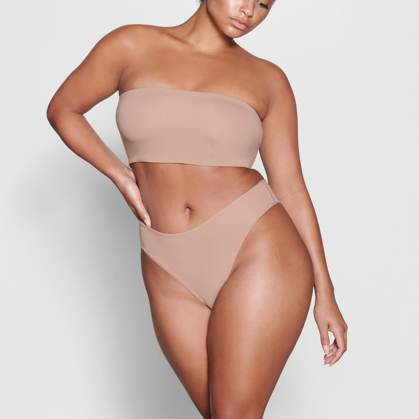 SKIMS FITS EVERYBODY BANDEAU SIENNA Tan Size XS - $25 New With Tags - From  Gulfcoast