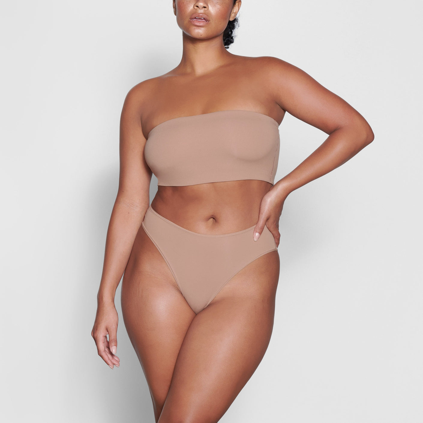 Skims Summer Mesh Scoop Bralette - Sienna, Kim Kardashian Did a Steamy  Photo Booth Sesh to Show Off the Skims Mesh Collection
