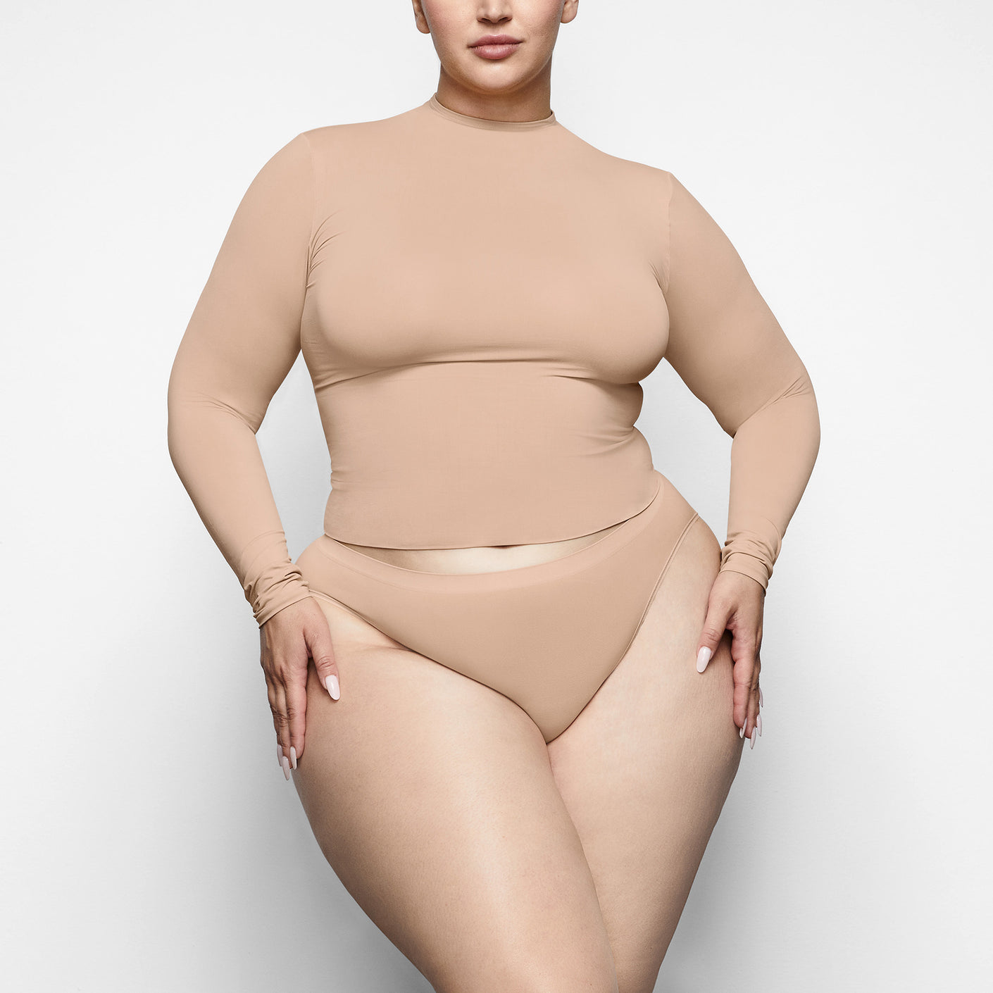 SKIMS on X: COMING SEPTEMBER 2: SOFT SMOOTHING SEAMLESS This is what  you've been waiting for: your favorite buttery-soft body-hugging tees,  bodysuits, and underwear are restocking this week! Join the waitlist