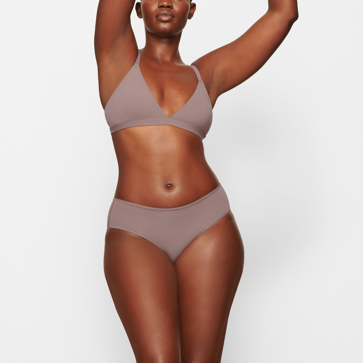 SKIMS Fits Everybody stretch thong bodysuit - Umber