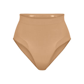 Skims Mid-Thigh Short Shapewear in Umber, XXS/XS