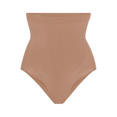 SKIMS, Intimates & Sleepwear, Skims Sculpting Bodysuit Mid Thigh W Open  Gusset Nwot 2x3x Sienna