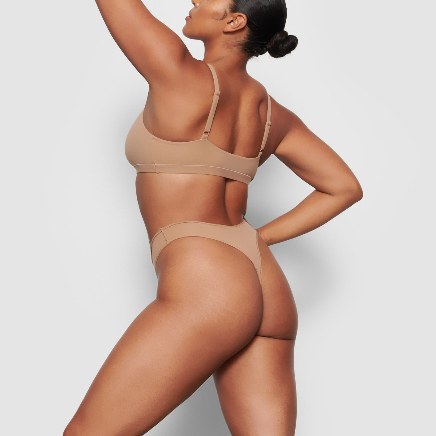 FITS EVERYBODY THONG | SIENNA