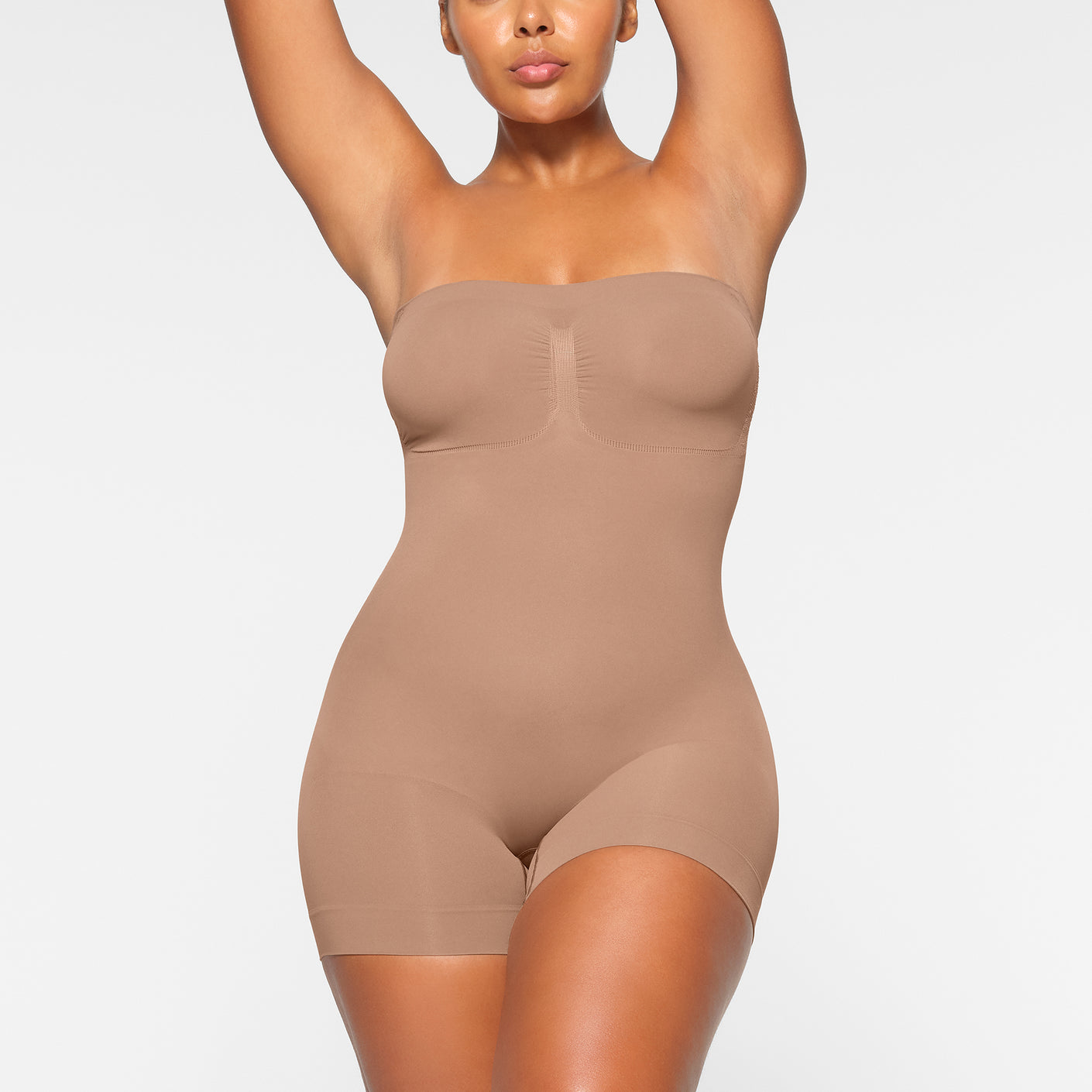 Strapless Bodysuit for Women Tummy Control Shapewear Mid-Thigh Seamless  Sculpting Body Shaper with Removable Straps