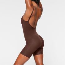 SKIMS Cocoa Sculpting Mid Thigh Bodysuit Size Small/Medium - $57