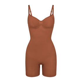 SEAMLESS SCULPT MID THIGH BODYSUIT