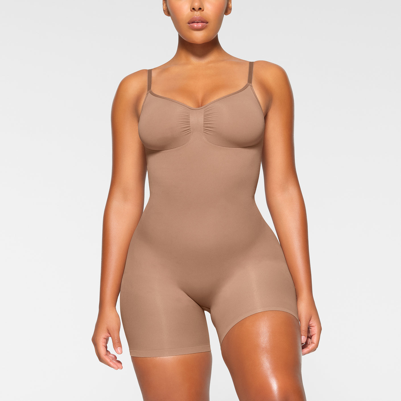 SEAMLESS SCULPT MID THIGH BODYSUIT