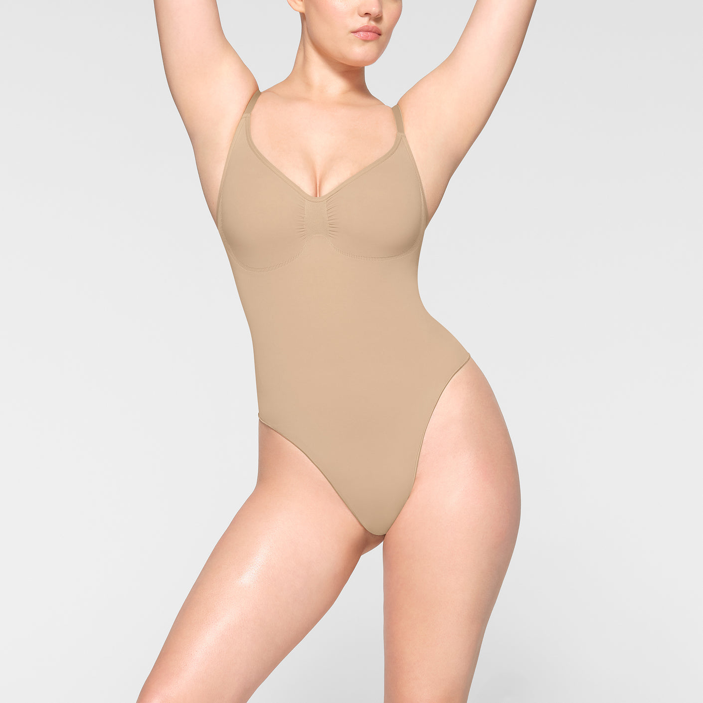 Skims Everyday Seamless Thong Clay Sculpt Bodysuit Tan Small Mid