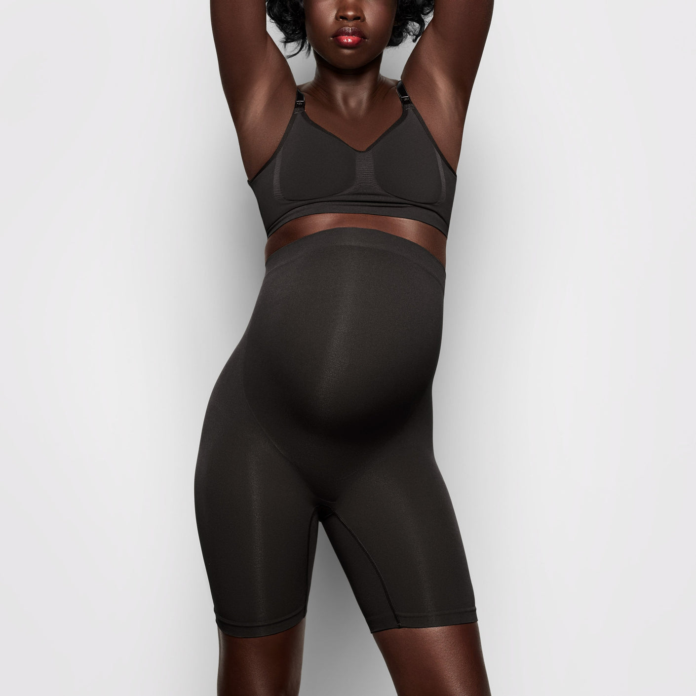 Maternity Seamless Sculpting Short