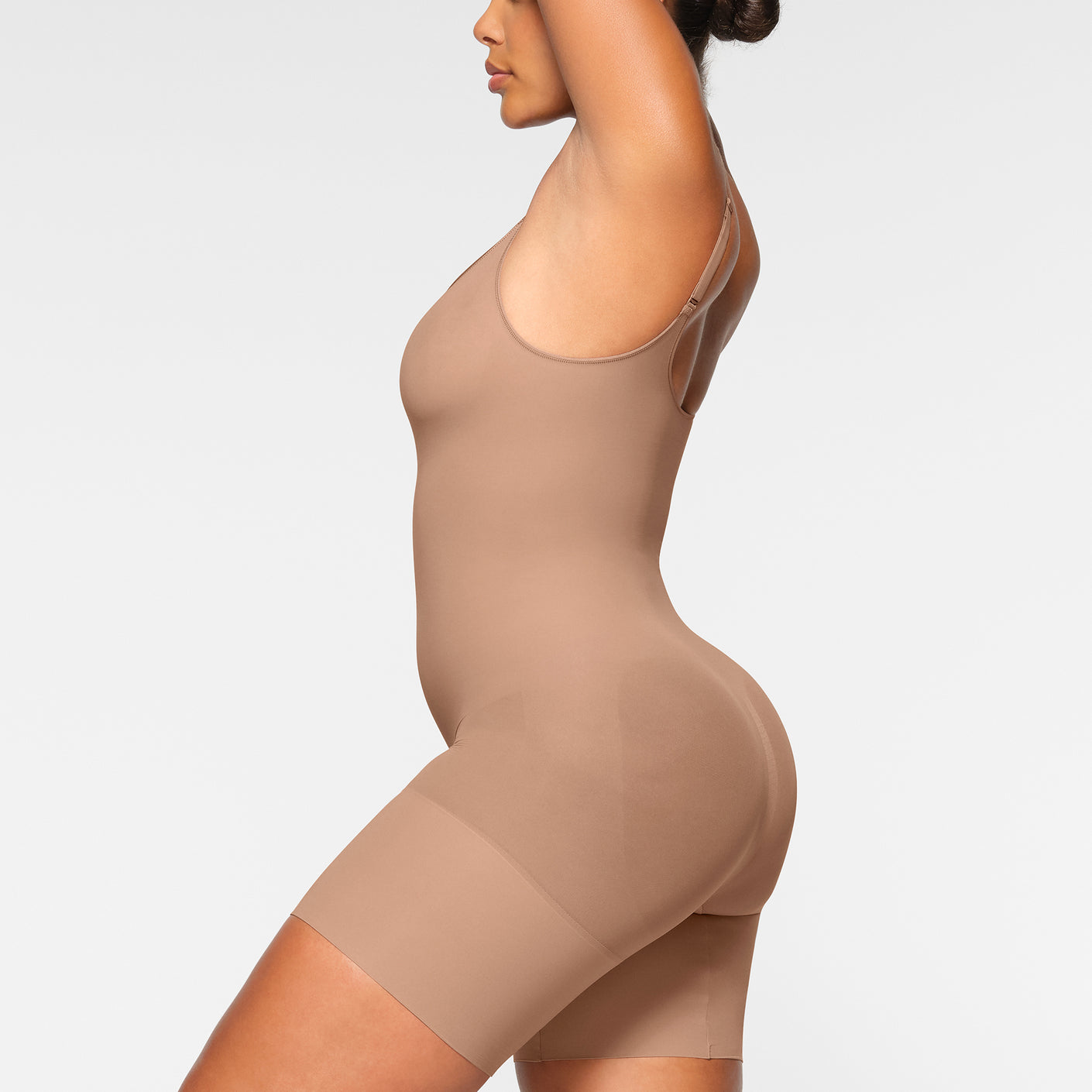 New Women's SKIMS Sienna Sculpt Seamless Mid Thigh Bodysuit Size