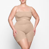 SKIMS Sheer Sculpt Low Back Short in Clay XL - $70 New With