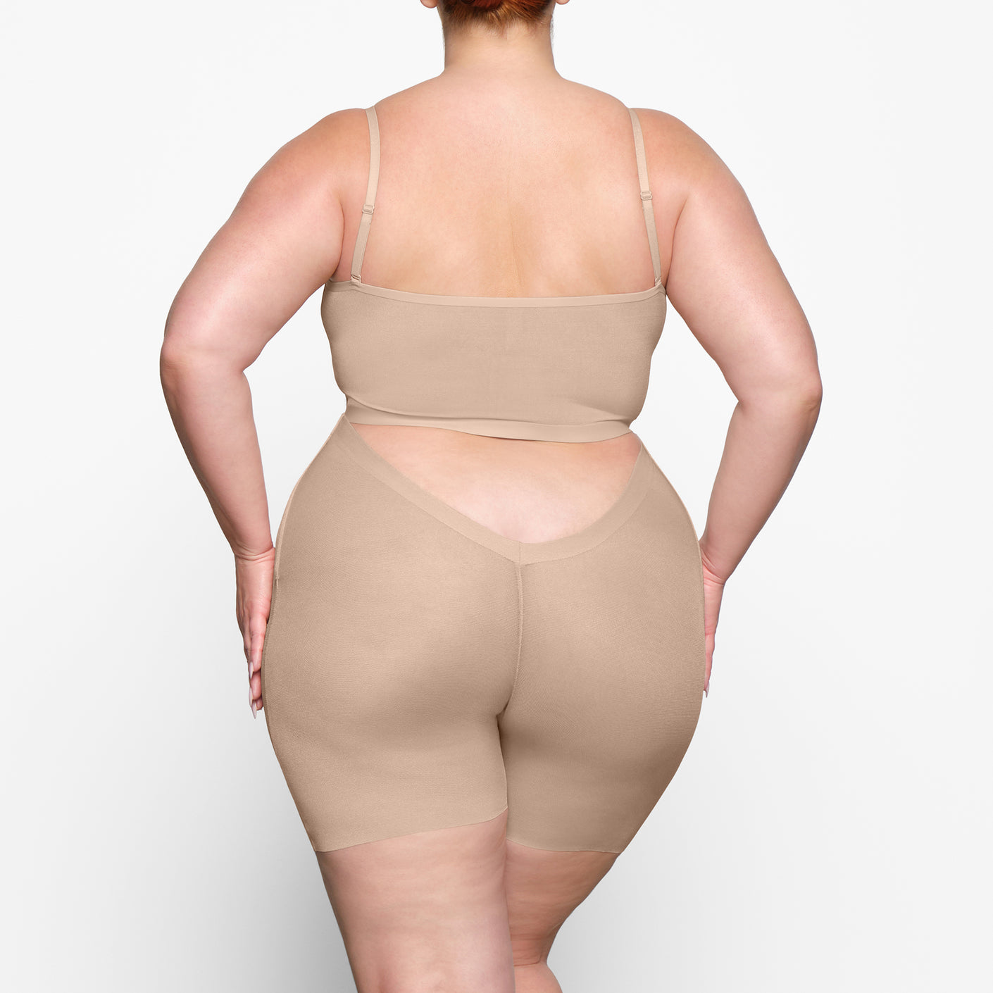 SKIMS Sheer Sculpt Low Back Short in Clay XL - $70 New With Tags - From  Matilda
