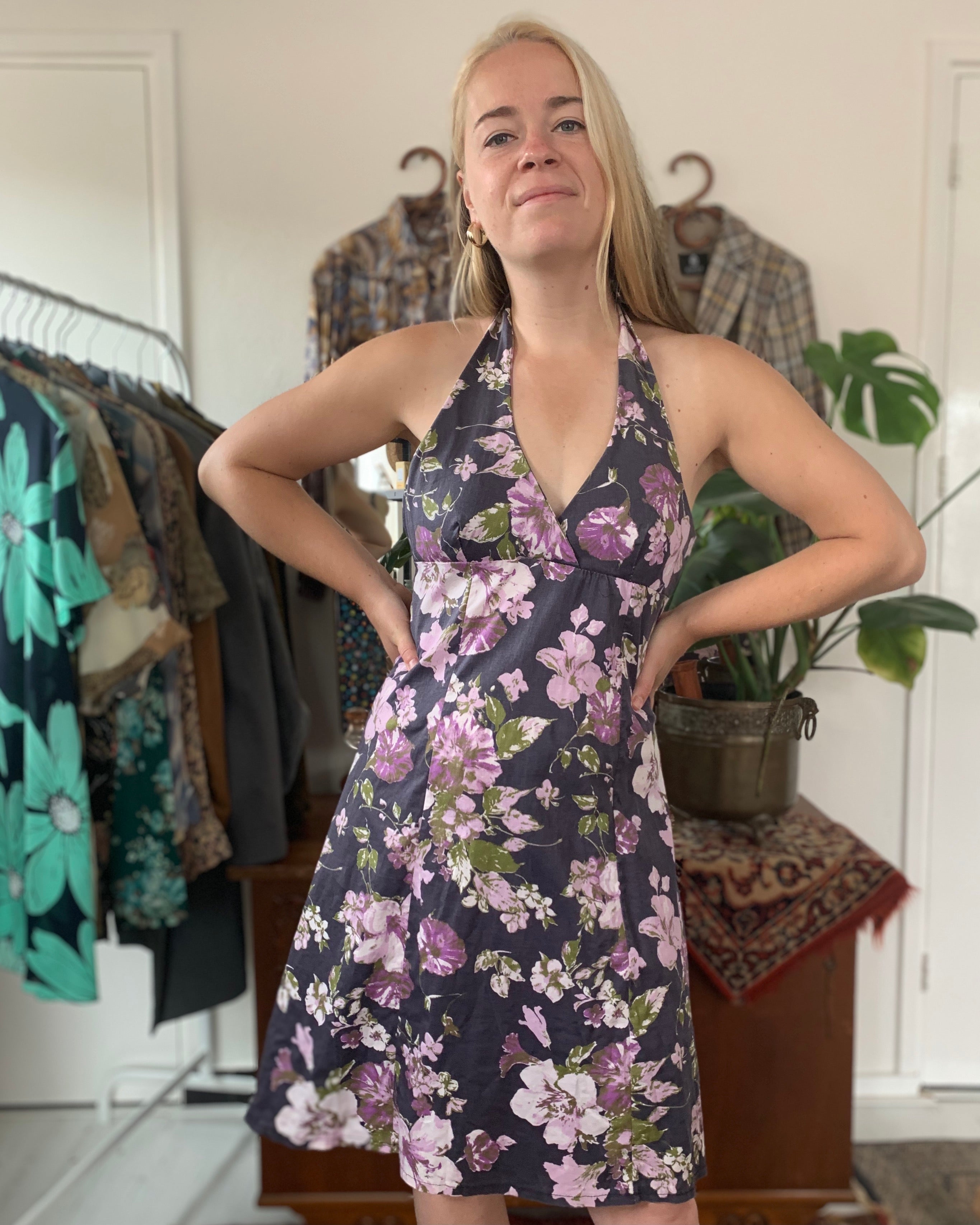 00s Y2K halter jurk | M – Bar's Bargain Vintage