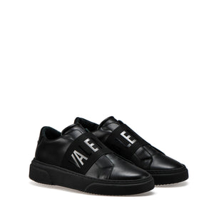 VALENTINO Sneaker Slip-On in black calf hide, logoed band