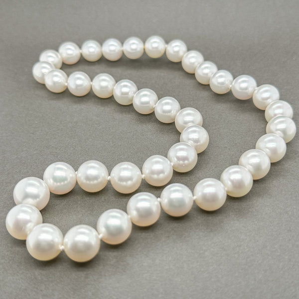 Grandma's estate Pearl Necklace. Need help with identifying. : r/jewelry