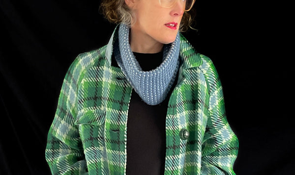 raglan sleeve of green check september coat