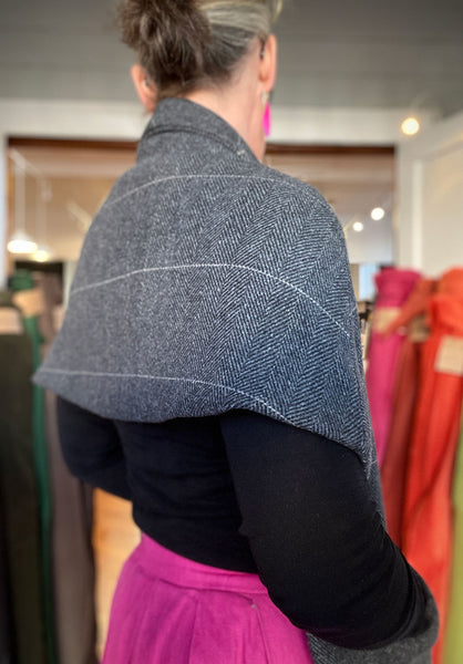 tailored shawl shoulder details