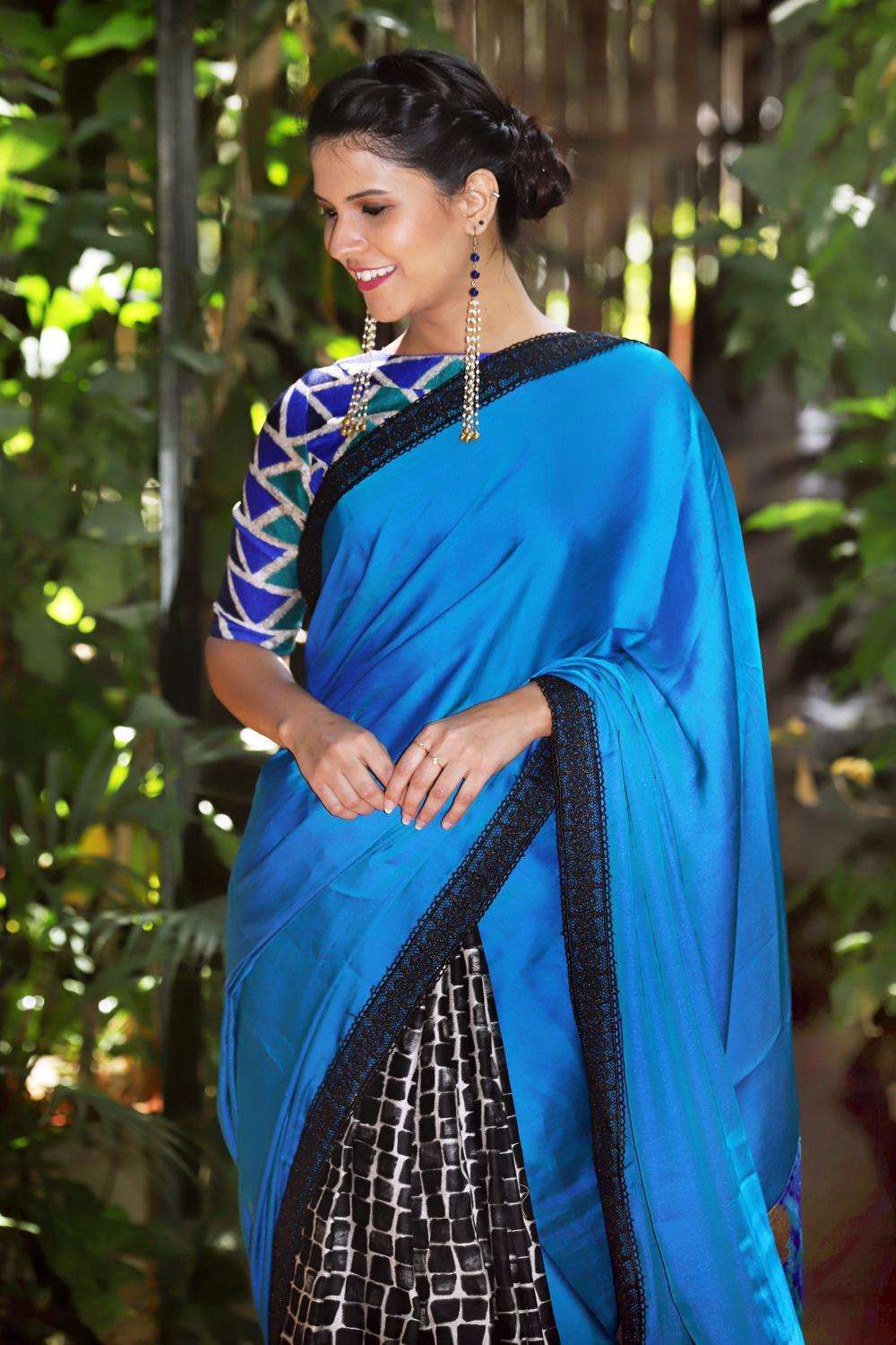 Buy Blue & Black Sarees for Women by SHAILY Online | Ajio.com