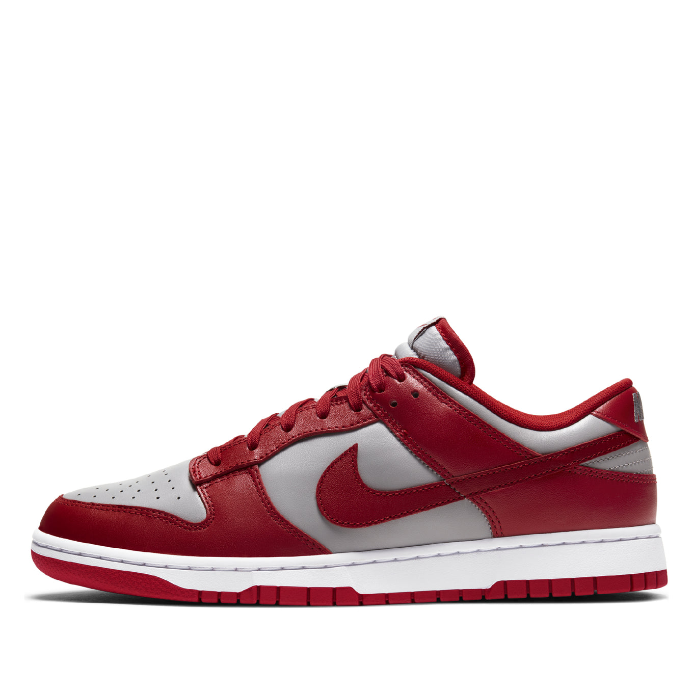 Nike Shoe With Mirror And Back Support Nike Dunk Low Retro