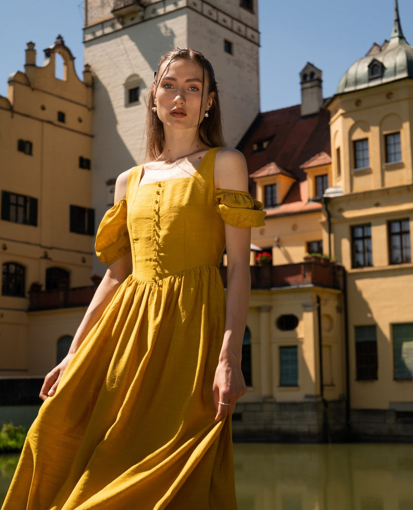 Vintage renaissance dresses for women