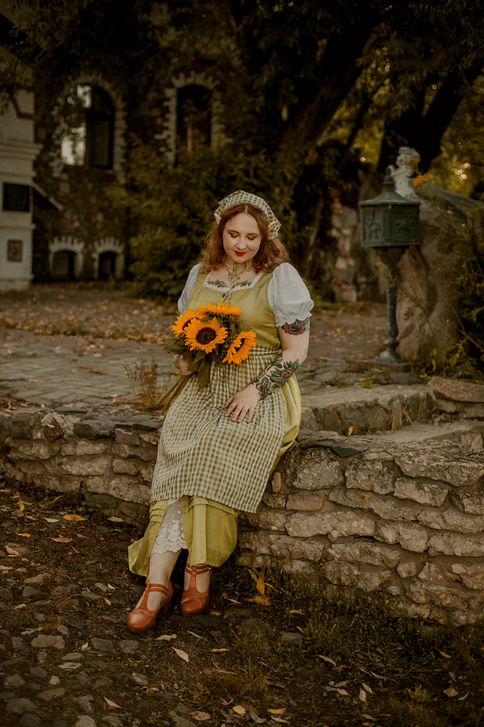 3pcs Set Costume Colonial Farm Dress+Apron+Headkerchief