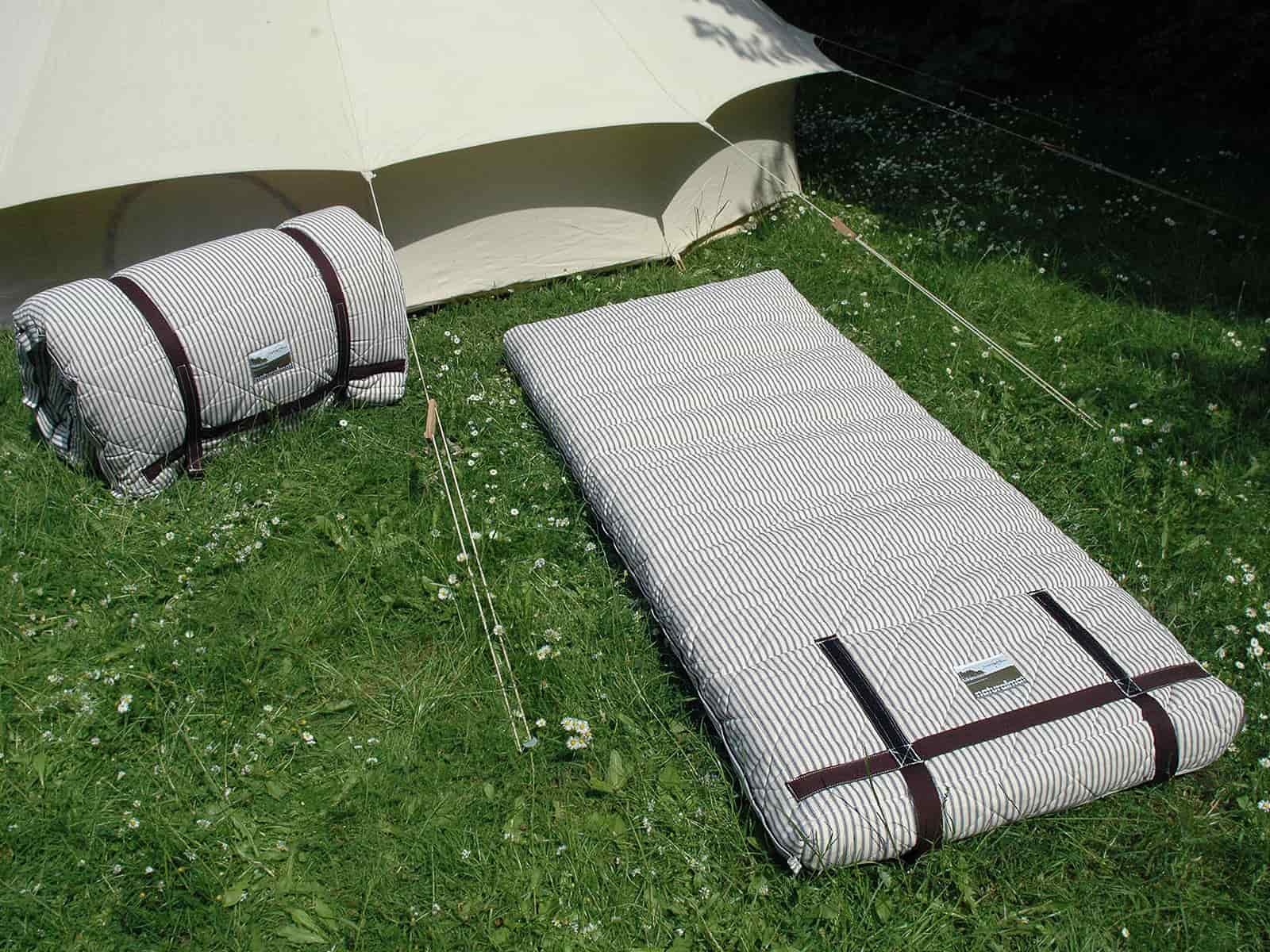vitamine Druif Split Camping with Soul Naturalmat (Adult) • Organic Camp Bed • Bell Tent UK