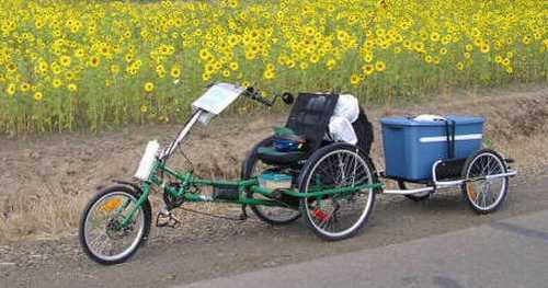 The recumbent tricycle trailer.