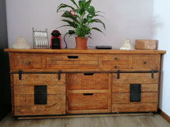 Mobile Credenza Madia stile INDUSTRIAL legno massello porte scorrevoli – il baule  di nonna elvira